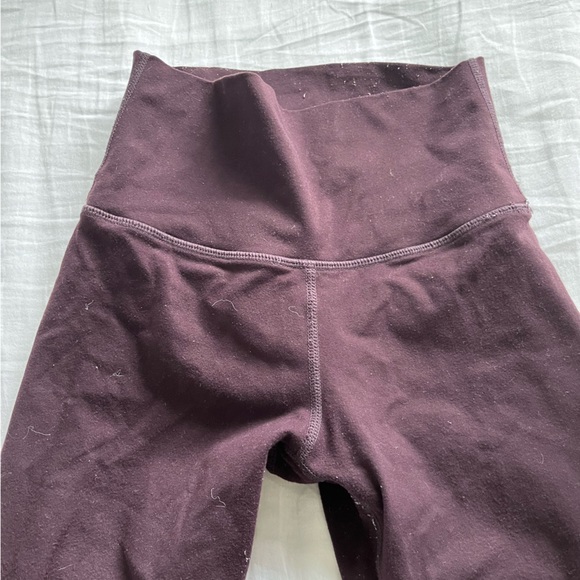 TNA high waisted burgundy leggings - Picture 2 of 4